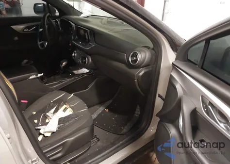 2021 Chevrolet Blazer Fwd 1Lt z USA, uszkodzony, nr VIN 3GNKBBRA5MS559009